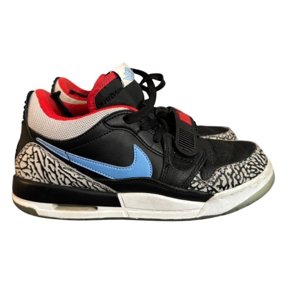 Jordan Legacy 312 Low Black University Blue Elephant Print CD7069-004 Womens 8